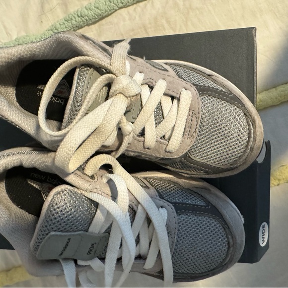 New Balance. - Picture 3 of 5